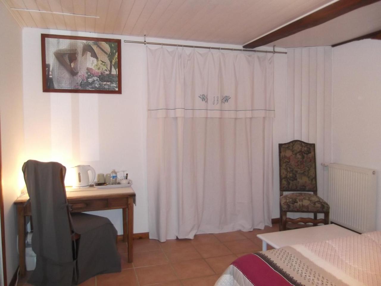 Chambres D'Hotes Moulin De Rigoulieres Saint-Sylvestre-sur-Lot Exterior photo